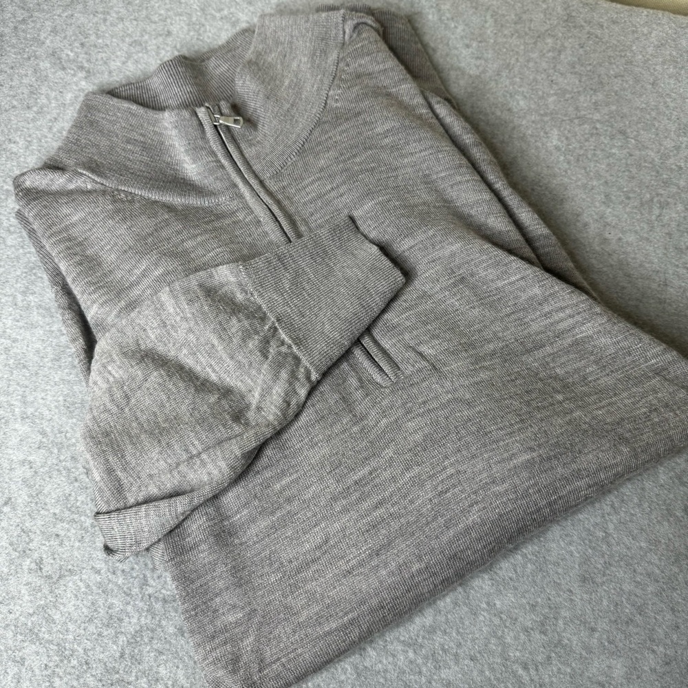 Uniqlo Light‎ Marled Gray 100% Wool Super Soft Quarter Zip Sweater Size XL